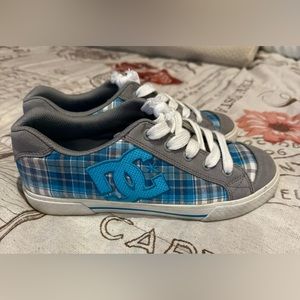 Women’s DC skater shoe